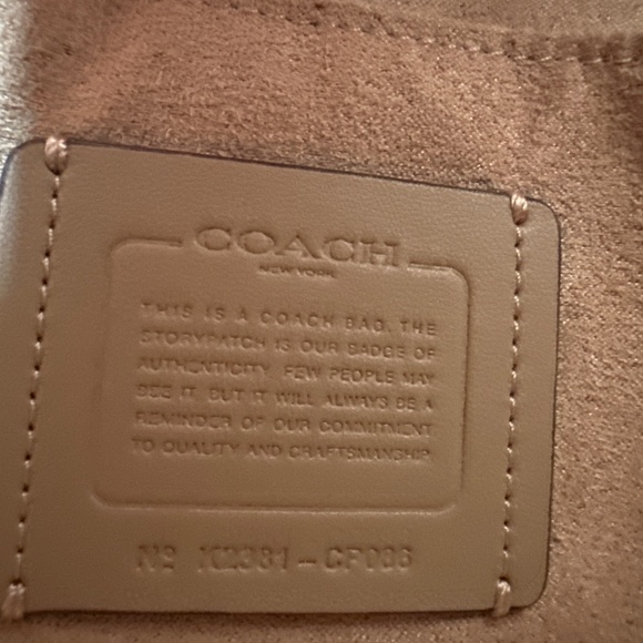 Coach NWOT Top Handle Bag - Picture 7 of 7